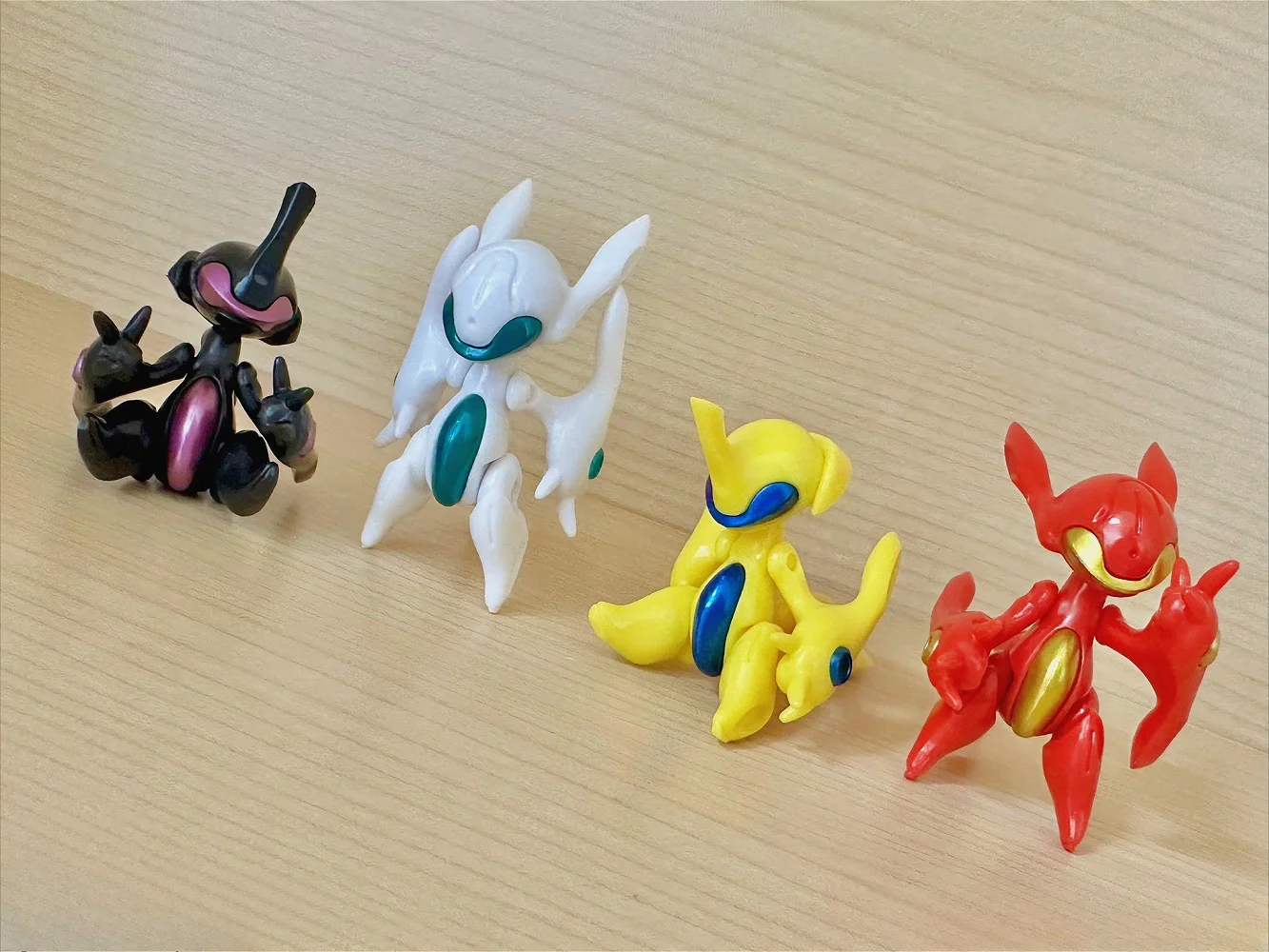 SO-TA Capsule Toys Cool FORM B - Zwitsal Baby Products recensione e prezzo
